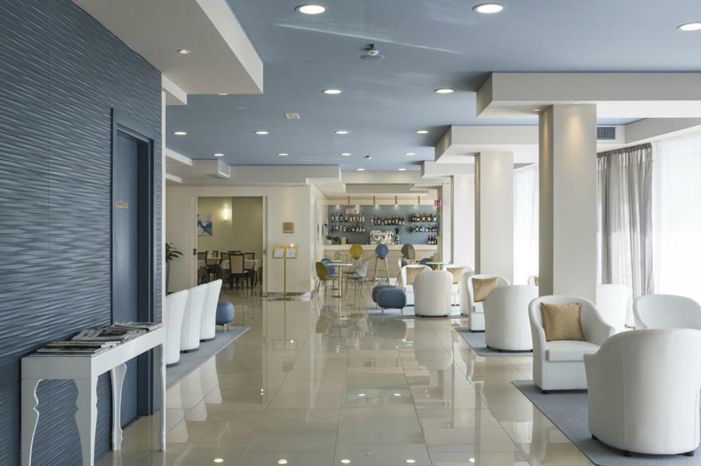 Grand Hotel Pietra Ligure Esterno foto