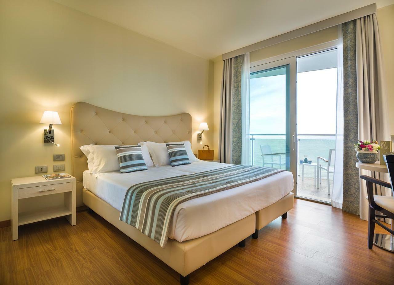 Grand Hotel Pietra Ligure Esterno foto