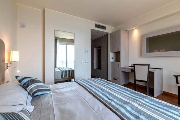 Grand Hotel Pietra Ligure Esterno foto