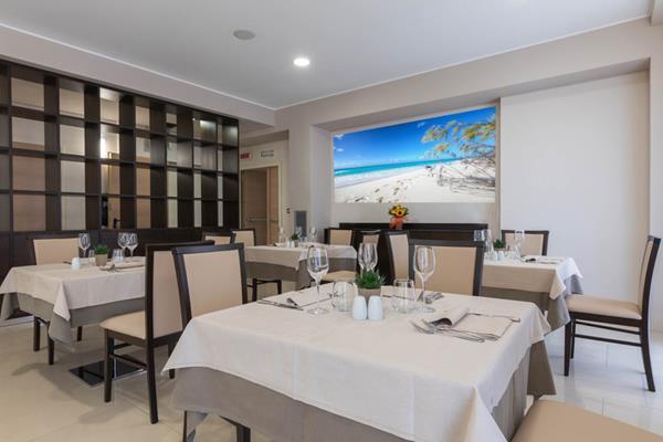 Grand Hotel Pietra Ligure Esterno foto
